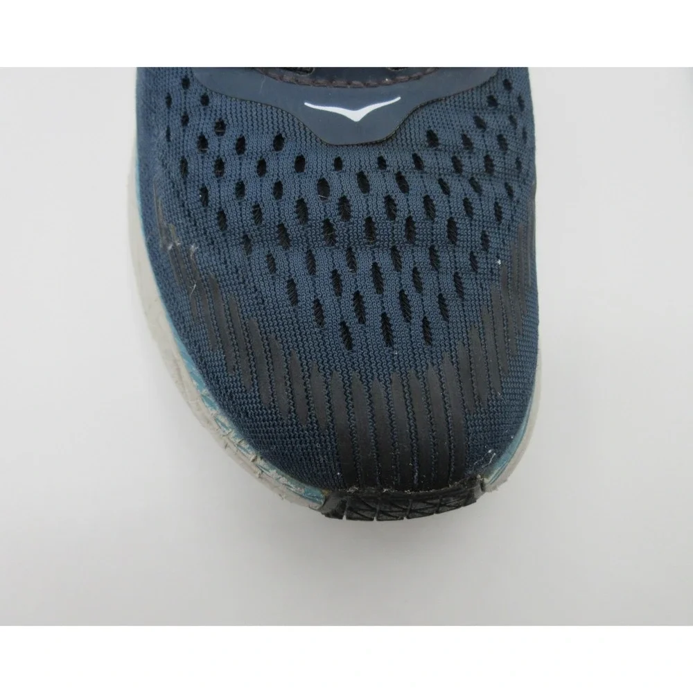 Hoka One One hoka one